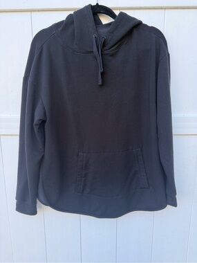 GAP Maternity Black Pullover Hoodie with Kangaroo Pocket